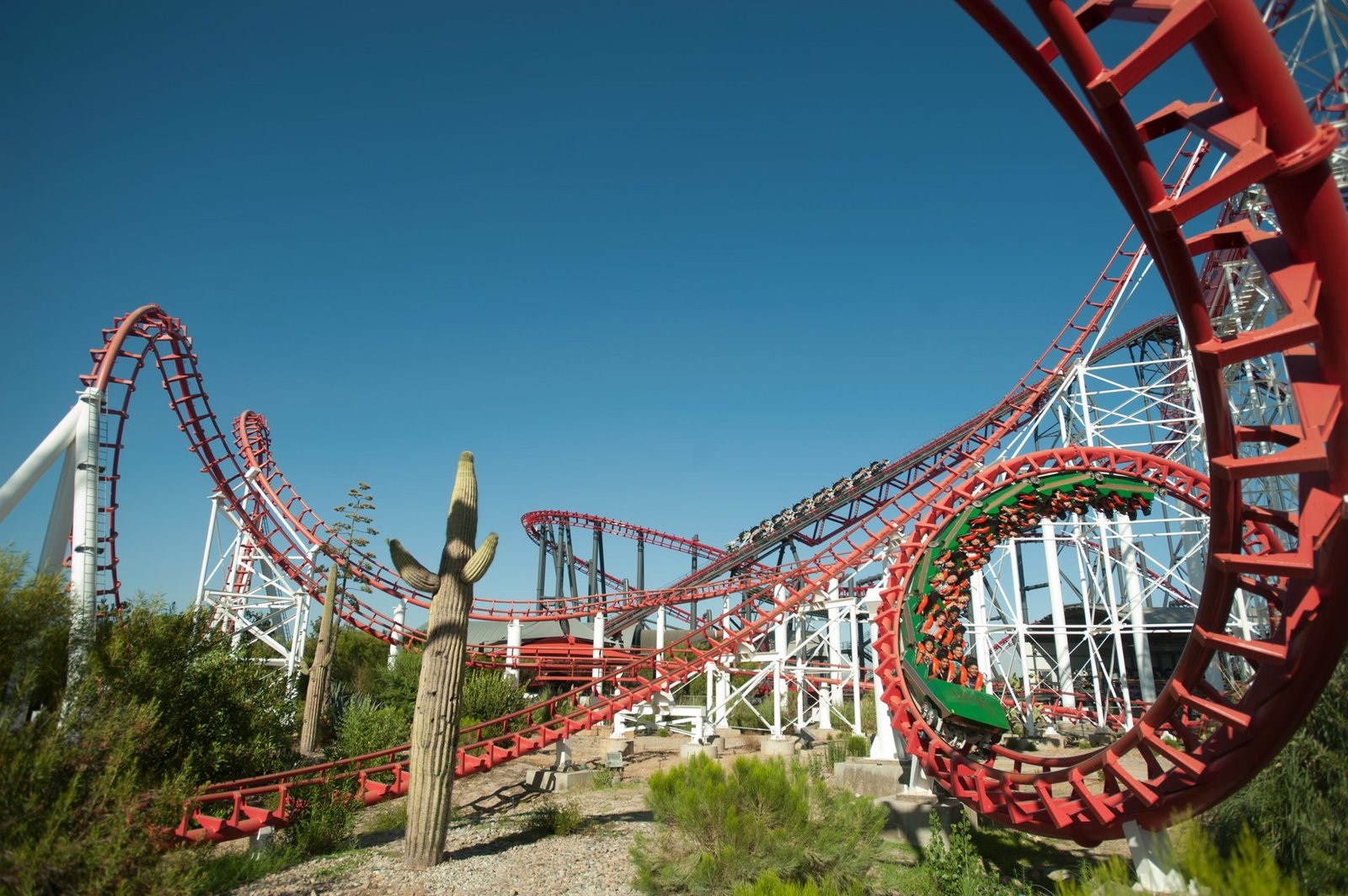 Six-Flags-Magic-Mountain