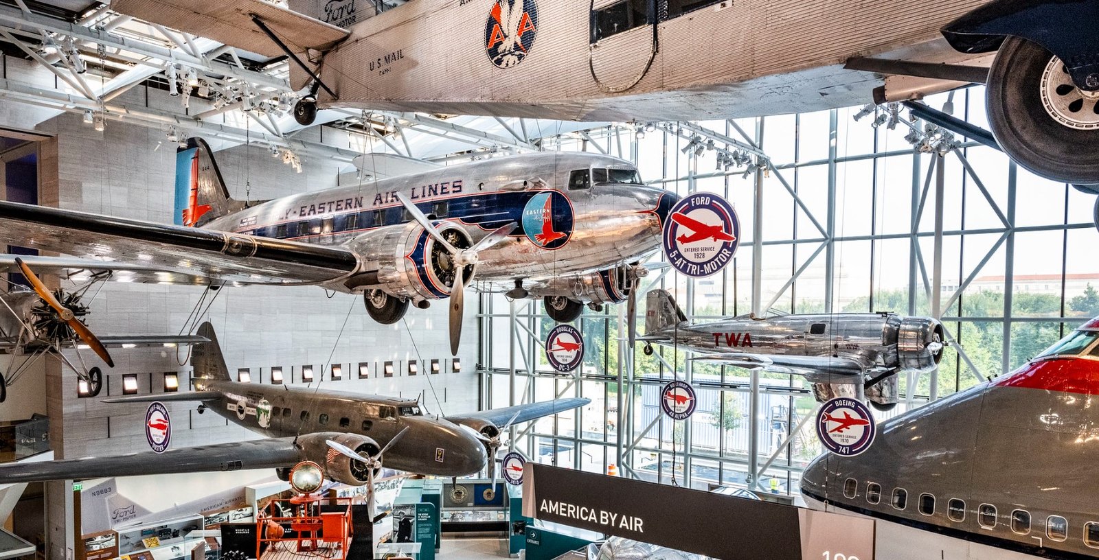 The-Smithsonian-National-Air-and-Space-Museum