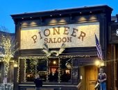 pioneer-saloon-01